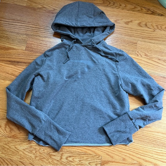 Gymshark cropped petal back gray hoodie size small - Picture 1 of 5
